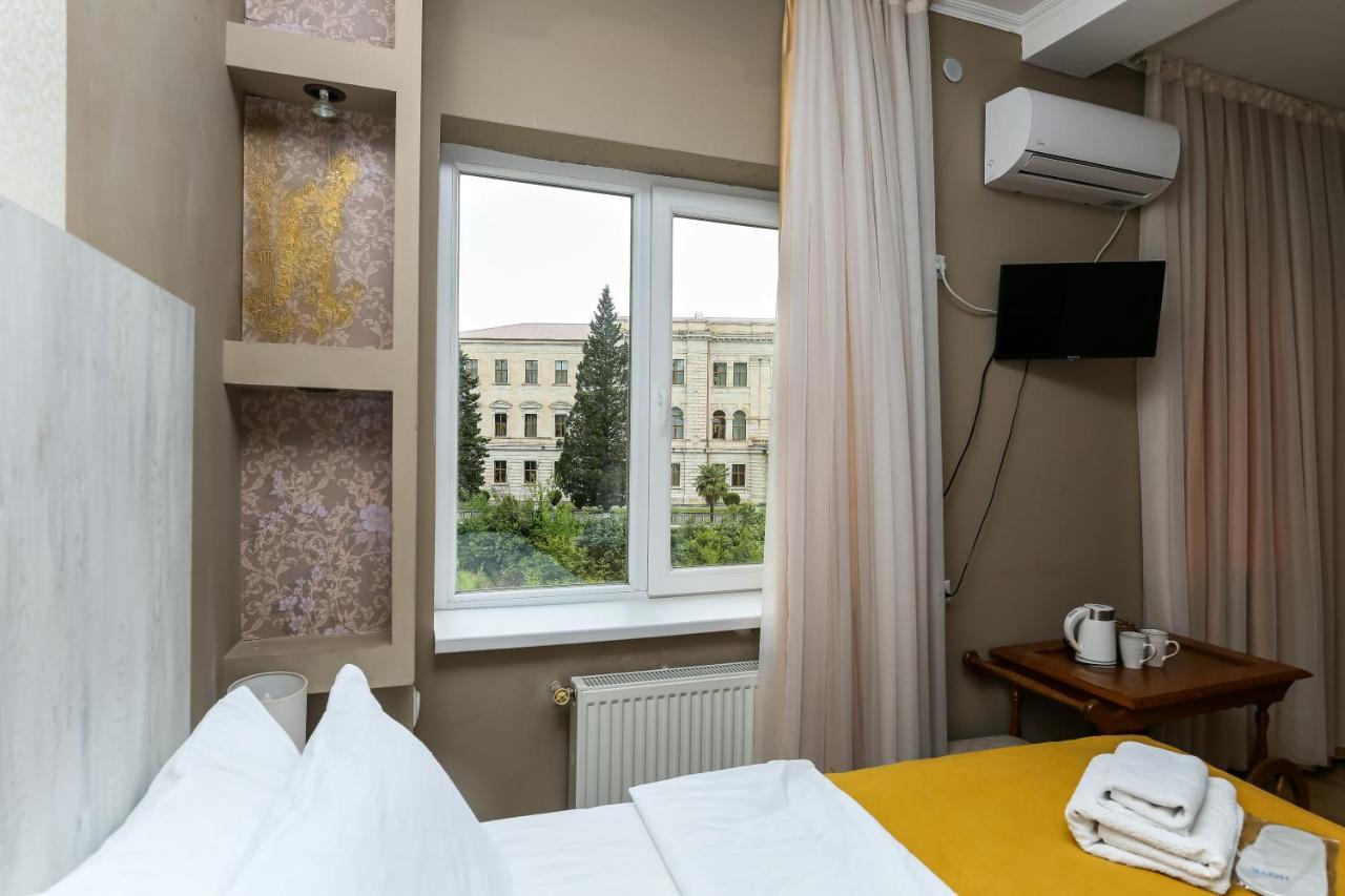 David Hotel Kutaisi Eksteriør bilde